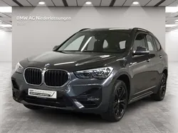 Grau Gebraucht 2020 BMW X1 Sport Line SUV | 25.400 € (Fairer Preis)