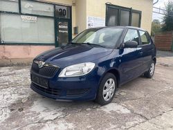 Blau Gebraucht 2012 Skoda Fabia Kleinwagen | 3.400 € (Fairer Preis)