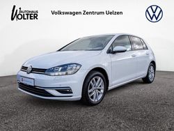 Weiß Gebraucht 2017 VW Golf VII Comfortline Limousine | 17.260 € (Etwas zu teuer)