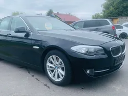 Black sapphire metallic Gebraucht 2011 BMW 520 Limousine | 9.900 € (Guter Preis)