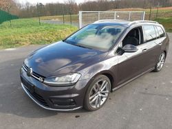 Kryptongraumetallic Gebraucht 2016 VW Golf VII LOUNGE Kombi | 8.290 € (Guter Preis)