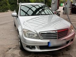 Silber Gebraucht 2010 Mercedes C200 Kombi | 7.500 €