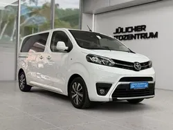 Weiß Gebraucht 2020 Toyota Proace Verso Team Kombi | 32.490 € (Superpreis)