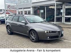 Grau Gebraucht 2011 Alfa Romeo 159 Turismo Kombi | 8.990 €