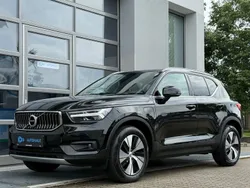 Schwarz Gebraucht 2021 Volvo XC40 Inscription SUV | 25.790 € (Guter Preis)