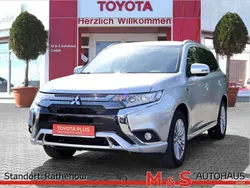 Silber Gebraucht 2020 Mitsubishi Outlander P-HEV Basis SUV | 22.990 € (Fairer Preis)