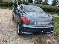 Grau Gebraucht 2005 Peugeot 206 CC Cabrio | 2.000 € (Fairer Preis)