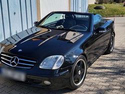 Schwarz Gebraucht 2001 Mercedes SLK320 Cabrio | 6.500 €