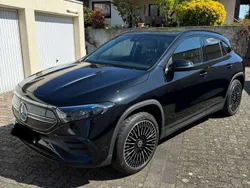 Schwarz Gebraucht 2023 Mercedes EQA350 AMG line SUV | 37.950 € (Fairer Preis)