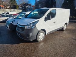Weiß Gebraucht 2014 Opel Vivaro Van / Kleinbus | 9.499 € (Superpreis)