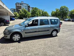 Silber Gebraucht 2009 Dacia Logan Limousine | 3.000 € (Fairer Preis)