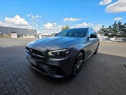 Andere farben Gebraucht 2020 Mercedes E400 AMG line Kombi | 39.950 € (Etwas zu teuer)