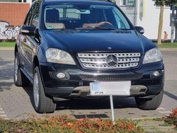 Schwarz Gebraucht 2007 Mercedes ML280 SUV | 7.100 € (Superpreis)
