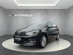 Schwarz Gebraucht 2016 VW Touran Highline Van / Kleinbus | 16.750 € (Fairer Preis)