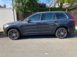 Grau Gebraucht 2019 Volvo XC90 Momentum SUV | 38.800 € (Fairer Preis)