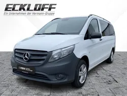 Arktikweiss Gebraucht 2014 Mercedes Vito Van / Kleinbus | 17.996 €