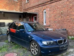 Blau Gebraucht 2004 BMW 320 Kombi | 979 € (Superpreis)