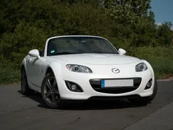 Weiß Gebraucht 2011 Mazda MX5 Center-Line Cabrio | 9.500 € (Guter Preis)