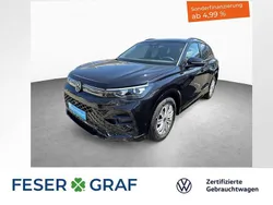 Deep black perleffekt Gebraucht 2024 VW Tiguan R-line SUV | 38.980 € (Guter Preis)