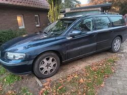 Blau Gebraucht 2001 Volvo V70 Kombi | 750 € (Superpreis)