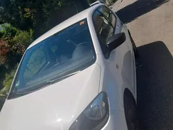 Weiß Gebraucht 2016 VW up! Kleinwagen | 6.999 € (Teuer)