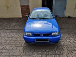 Gebraucht 1996 Seat Cordoba Kleinwagen | 300 €