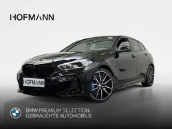 Saphirschwarz metallic Gebraucht 2021 BMW M1 M Sport Coupé | 32.428 €