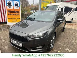 Grau Gebraucht 2018 Ford Focus ST-Line Limousine | 13.900 € (Guter Preis)