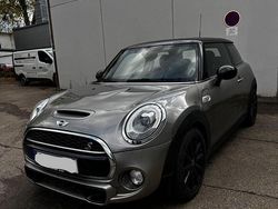Grau Gebraucht 2018 Mini Cooper S Coupé Coupé | 19.900 €