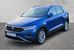 Blau Gebraucht 2024 VW T-Roc Life SUV | 22.977 € (Superpreis)