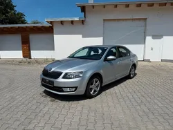 Silber Gebraucht 2017 Skoda Octavia Limousine | 14.990 € (Fairer Preis)