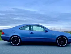 Blau Gebraucht 1999 Mercedes CLK200 Elegance Coupé | 2.600 € (Guter Preis)