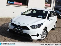 Weiss Gebraucht 2024 Kia Ceed | 25.950 € (Guter Preis)