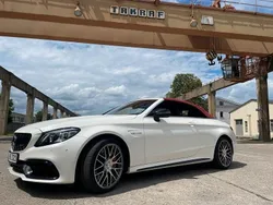 Weiß Gebraucht 2022 Mercedes C63S AMG AMG Cabrio | 90.000 €