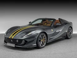 Grigio silverstone Gebraucht 2022 Ferrari 812 Cabrio | 499.900 €