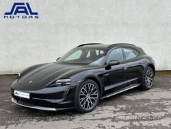 Schwarz Gebraucht 2021 Porsche Taycan Cross Turismo Limousine | 65.900 € (Etwas zu teuer)