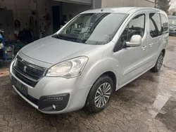 Silber Gebraucht 2016 Peugeot Partner Tepee Van / Kleinbus | 7.450 € (Fairer Preis)