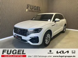 Oryxwhite perlmutteffekt Gebraucht 2018 VW Touareg R-line SUV | 41.999 € (Guter Preis)