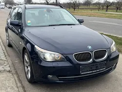 Blau Gebraucht 2007 BMW 530 Advantage Kombi | 5.990 € (Fairer Preis)