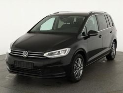 Grenadill black metallic Neu 2025 VW Touran Comfortline Van / Kleinbus | 38.495 €