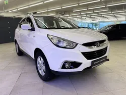 Weiß Gebraucht 2013 Hyundai ix35 Edition SUV | 7.750 € (Guter Preis)