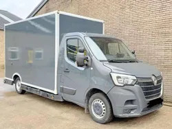 Schwarz Gebraucht 2021 Renault Master Van | 15.000 € (Fairer Preis)