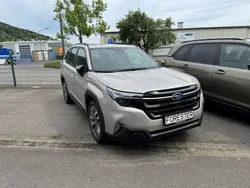 Grau Neu 2025 Subaru Forester Platinum SUV | 41.490 € (Guter Preis)