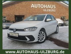 Weiß Gebraucht 2023 VW Polo Life Limousine | 17.900 € (Guter Preis)