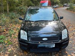 Schwarz Gebraucht 2004 Ford Fusion Limousine | 1.500 €
