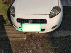 Weiß Gebraucht 2006 Fiat Punto Evo Kleinwagen | 1.950 €