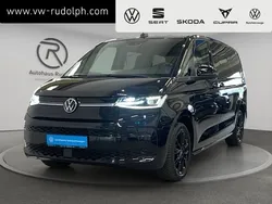 Deep black perleffekt Gebraucht 2023 VW T7 Life Van | 54.949 € (Fairer Preis)