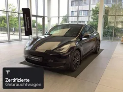 Schwarz Gebraucht 2022 Tesla Model Y Performance SUV | 38.100 € (Fairer Preis)