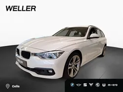 Mineralweiß (weiß) Gebraucht 2019 BMW 320 Advantage Kombi | 19.850 € (Guter Preis)