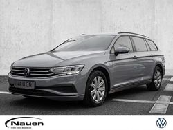 Mondsteingrau Gebraucht 2023 VW Passat Conceptline Kombi | 21.950 € (Fairer Preis)